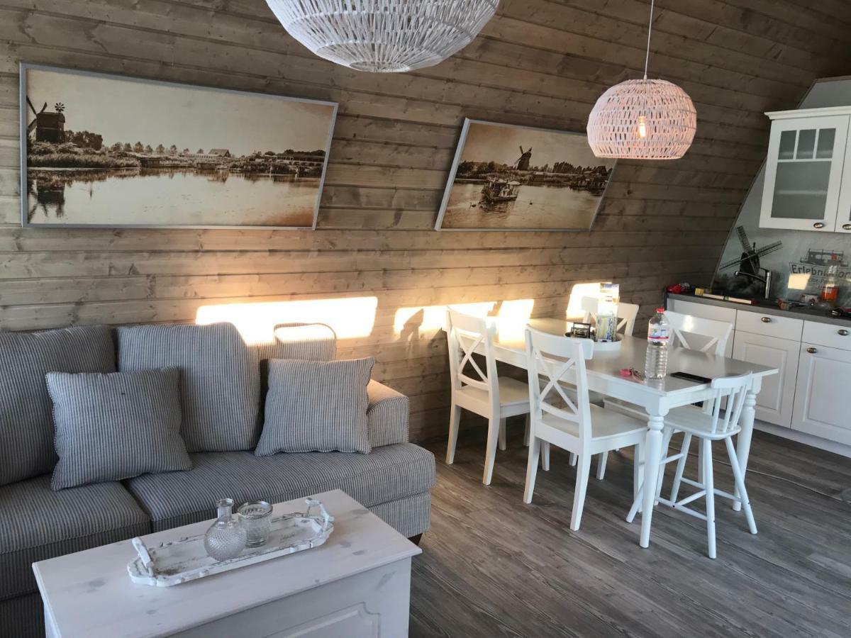 Lieblingsplatz Parey - Schwimmendes Seehotel エクステリア 写真
